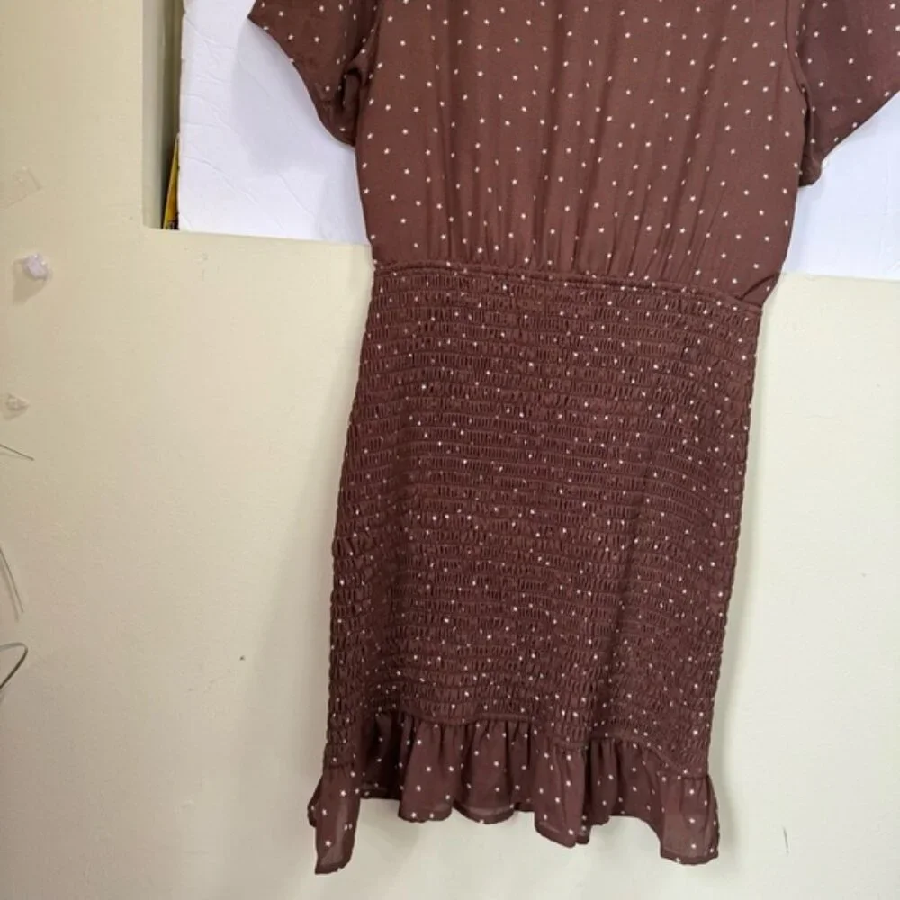 Le Lis Star Print Smocked Dress Lightweight Crew Fitted Stretch Ruffle Hem Top S - Picture 4 of 16